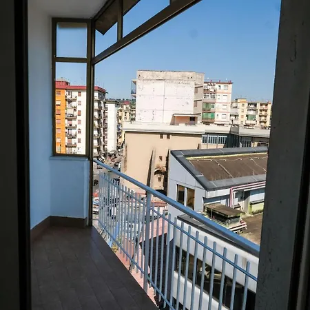 Enea House - Balcony & 2 Bathrooms * نابولي