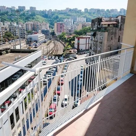 Enea House - Balcony & 2 Bathrooms شقة